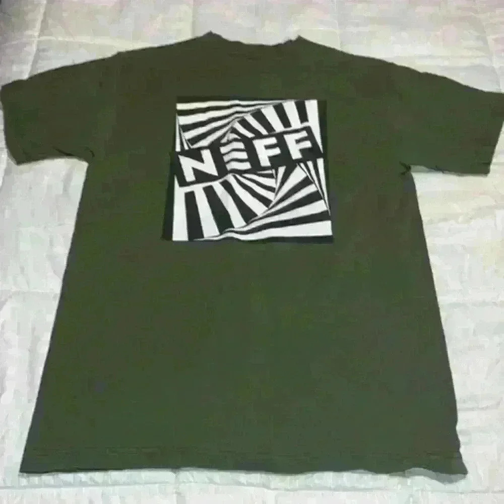 Neff T shirt size M